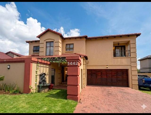 3 BEDROOM HOUSE FOR SALE IN ORMONDE